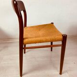 Moller 75 chairs