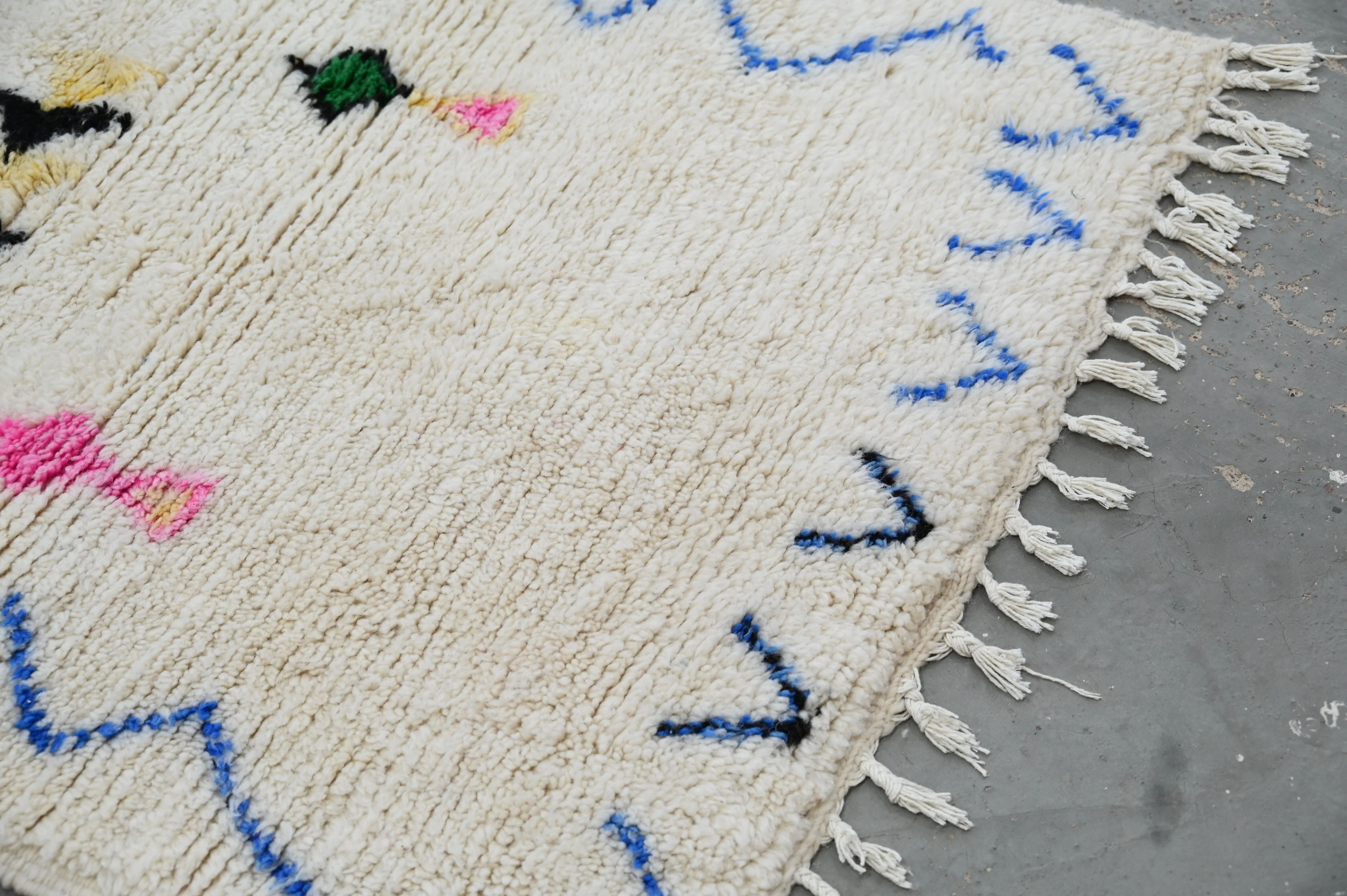 Handwoven coloured wool rug, 145 x 105 cm - P426