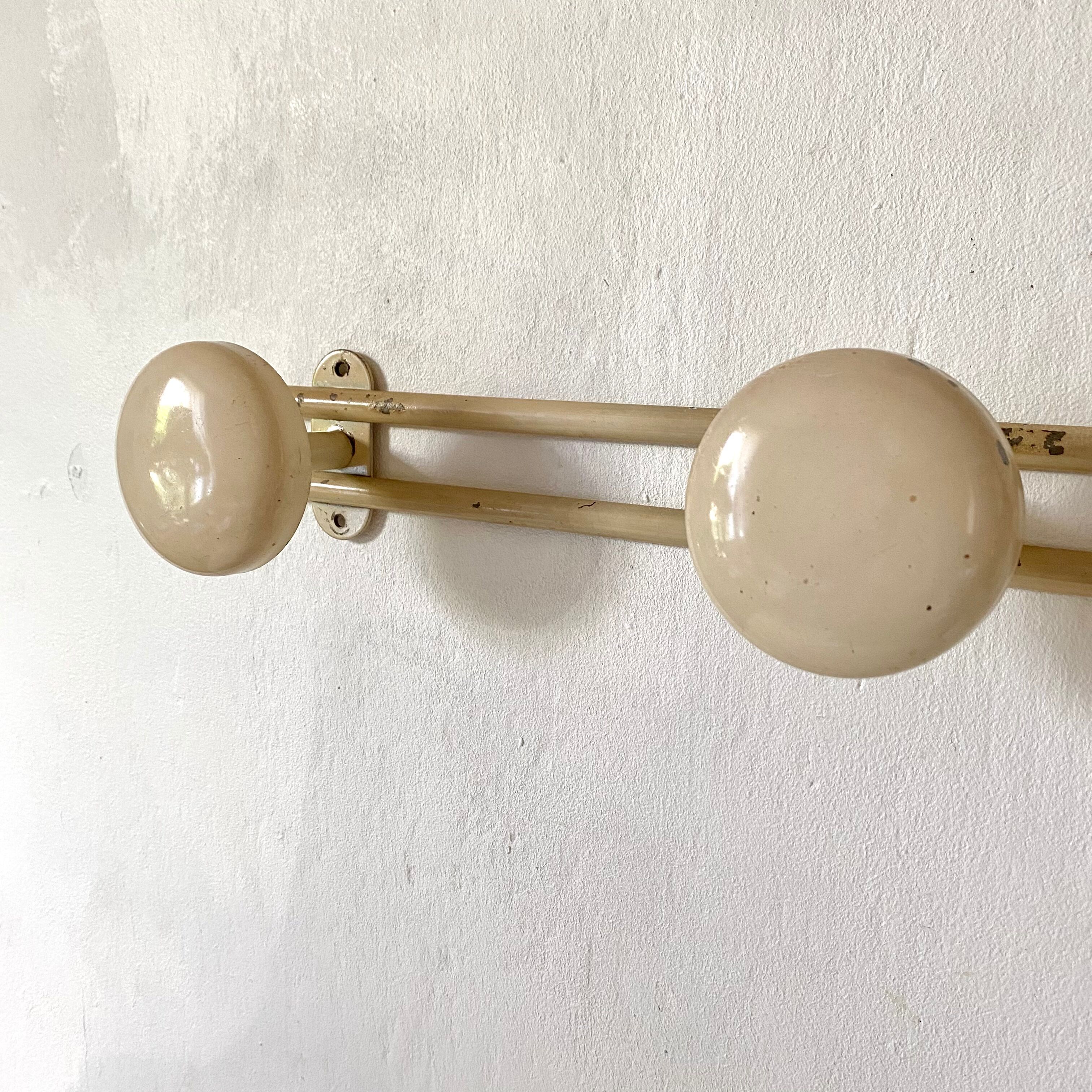Coat rack 4 hooks 70s