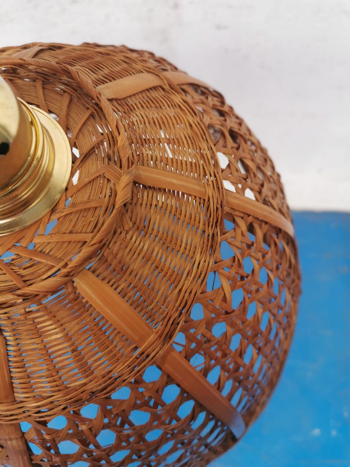 Vintage wicker pendant lamp