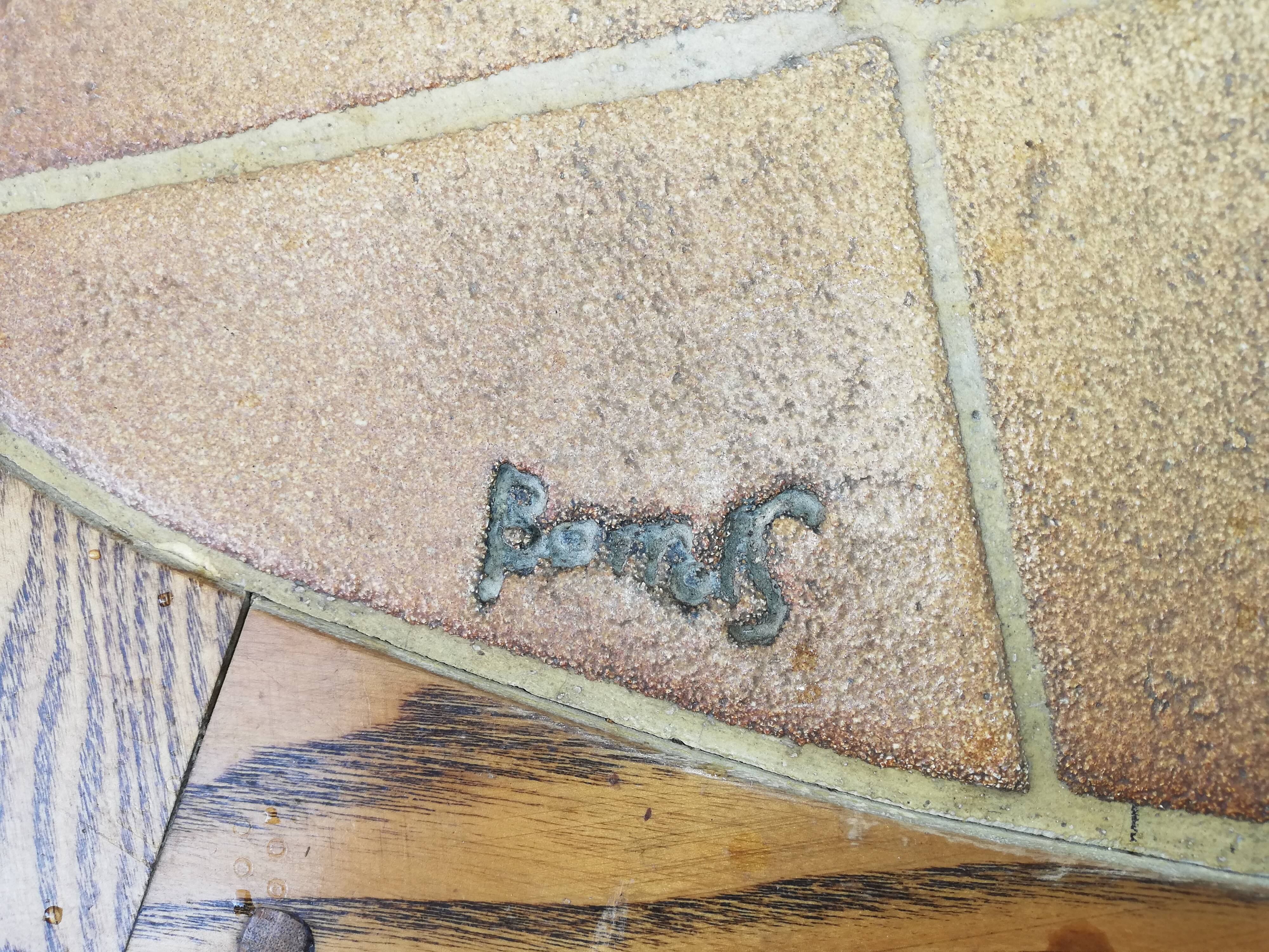 Table basse en céramique