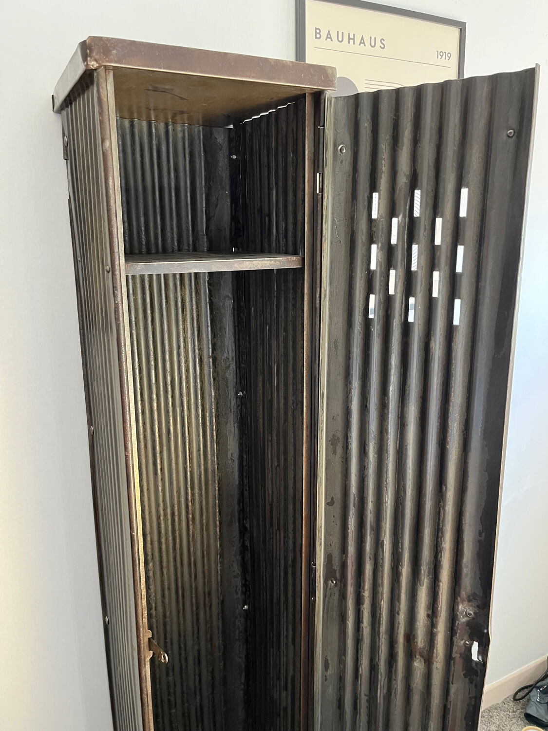 Old Strafor locker 1 door vintage industrial