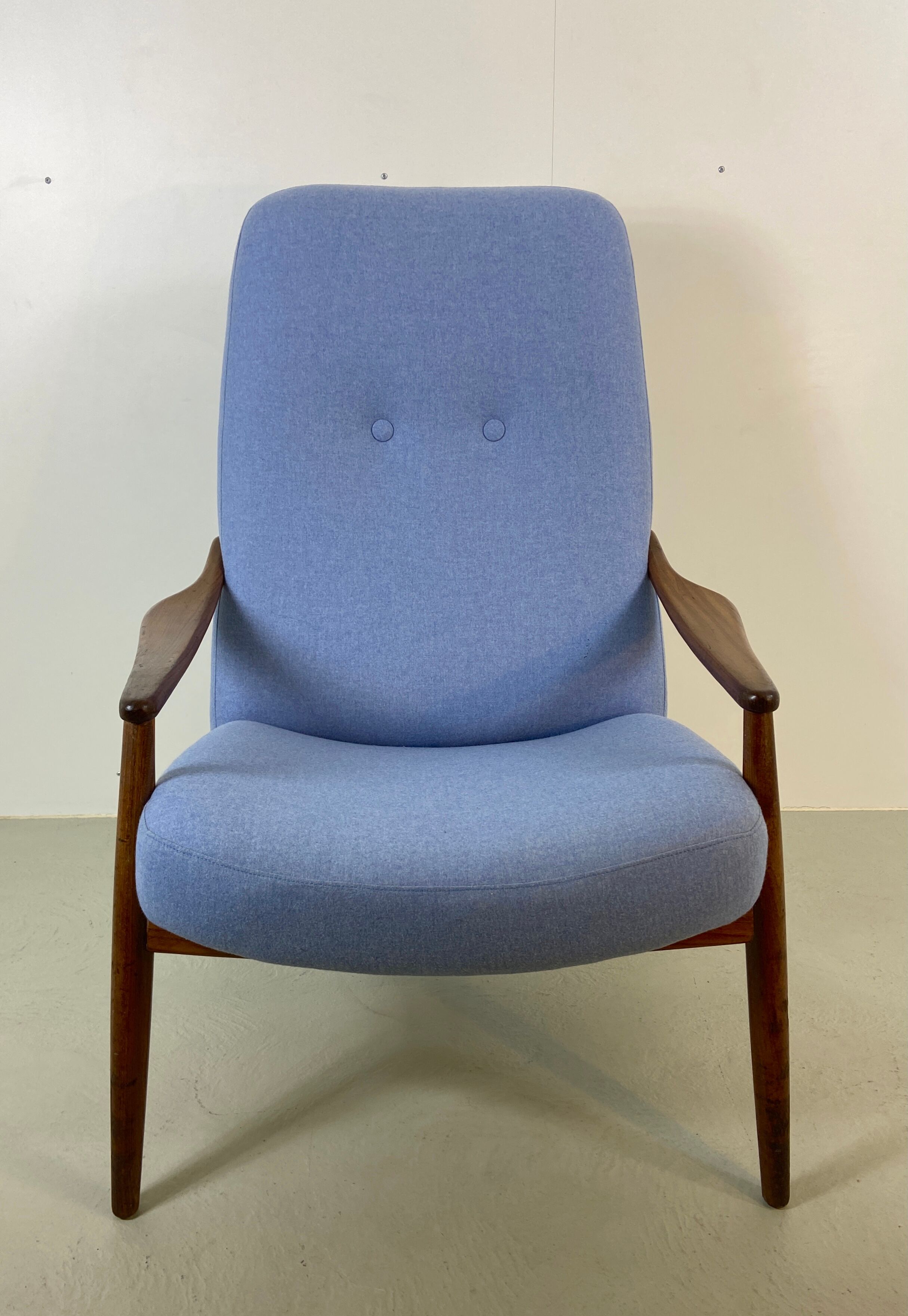 Lohmeyer easy chair