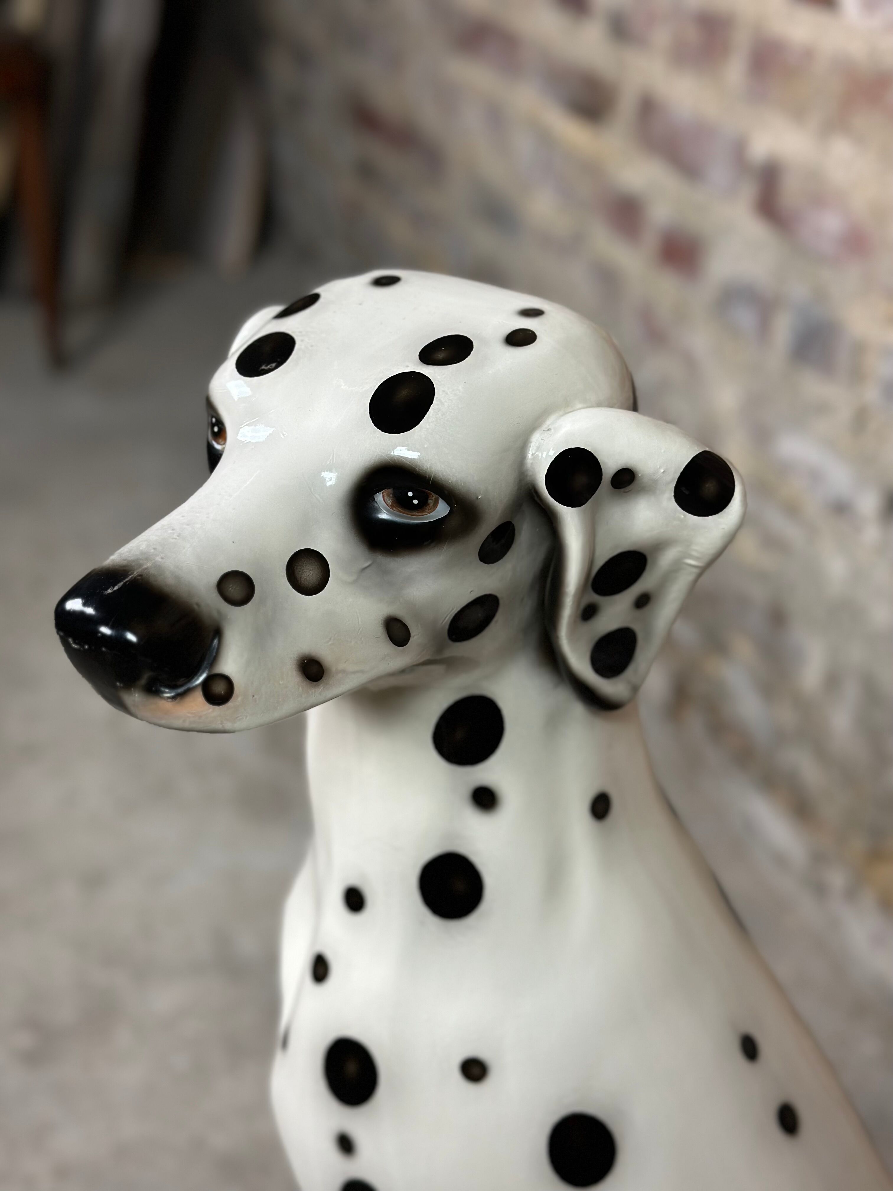 Dalmatian dog in vintage Italian faience 70'S