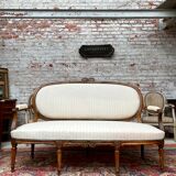 Canapé en bois naturel d’époque Louis XVI XVIIIème siècle