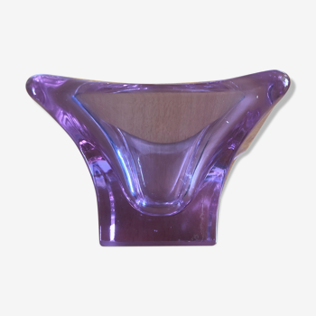 Empty purple crystal pocket