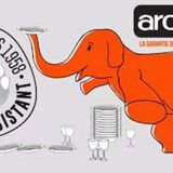 4 cups Arcopal scania orange flowers and mauve vintage 70s coffee espresso