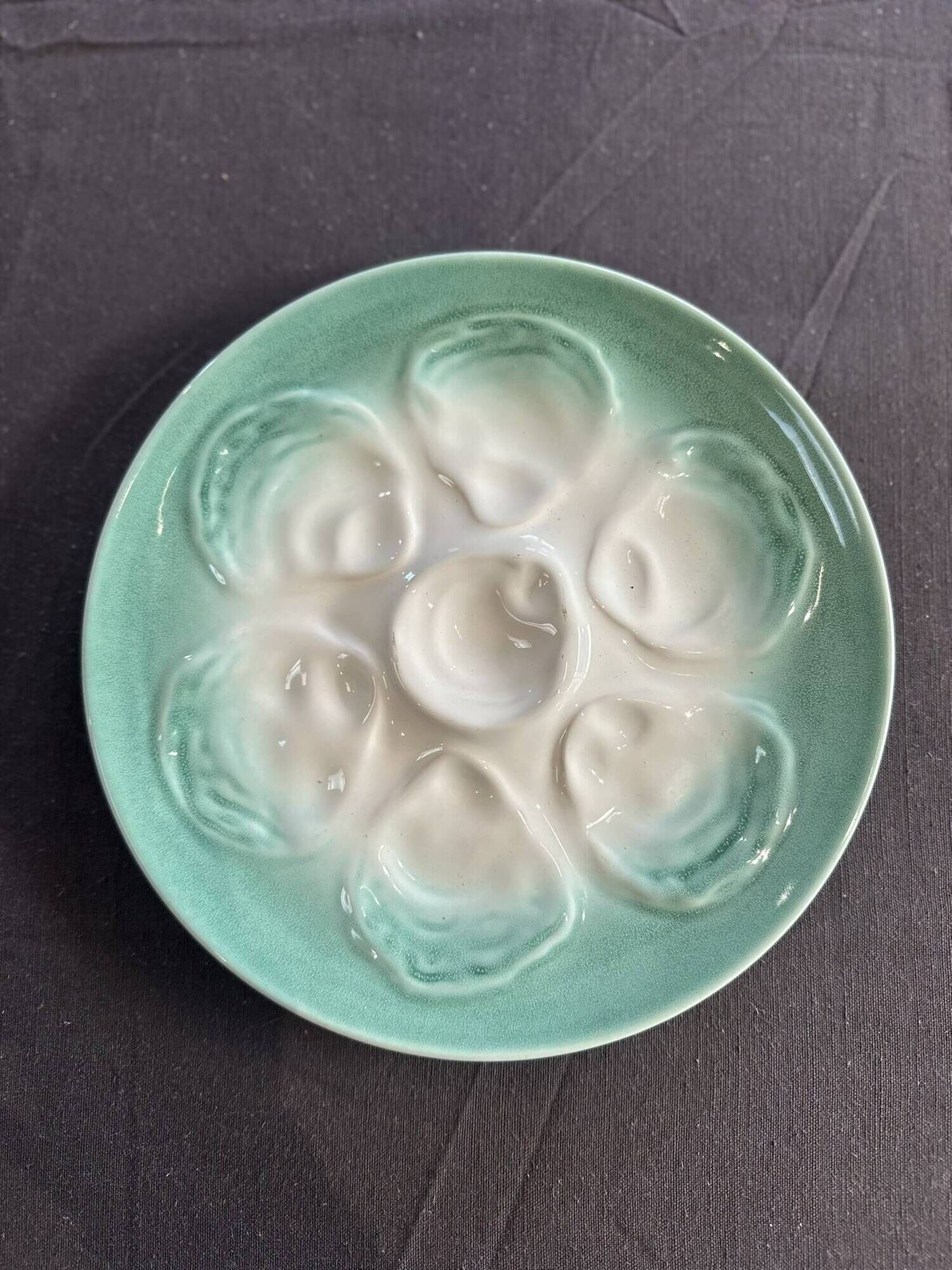 Niderviller sea-green earthenware oyster plates, set of 10 + dish