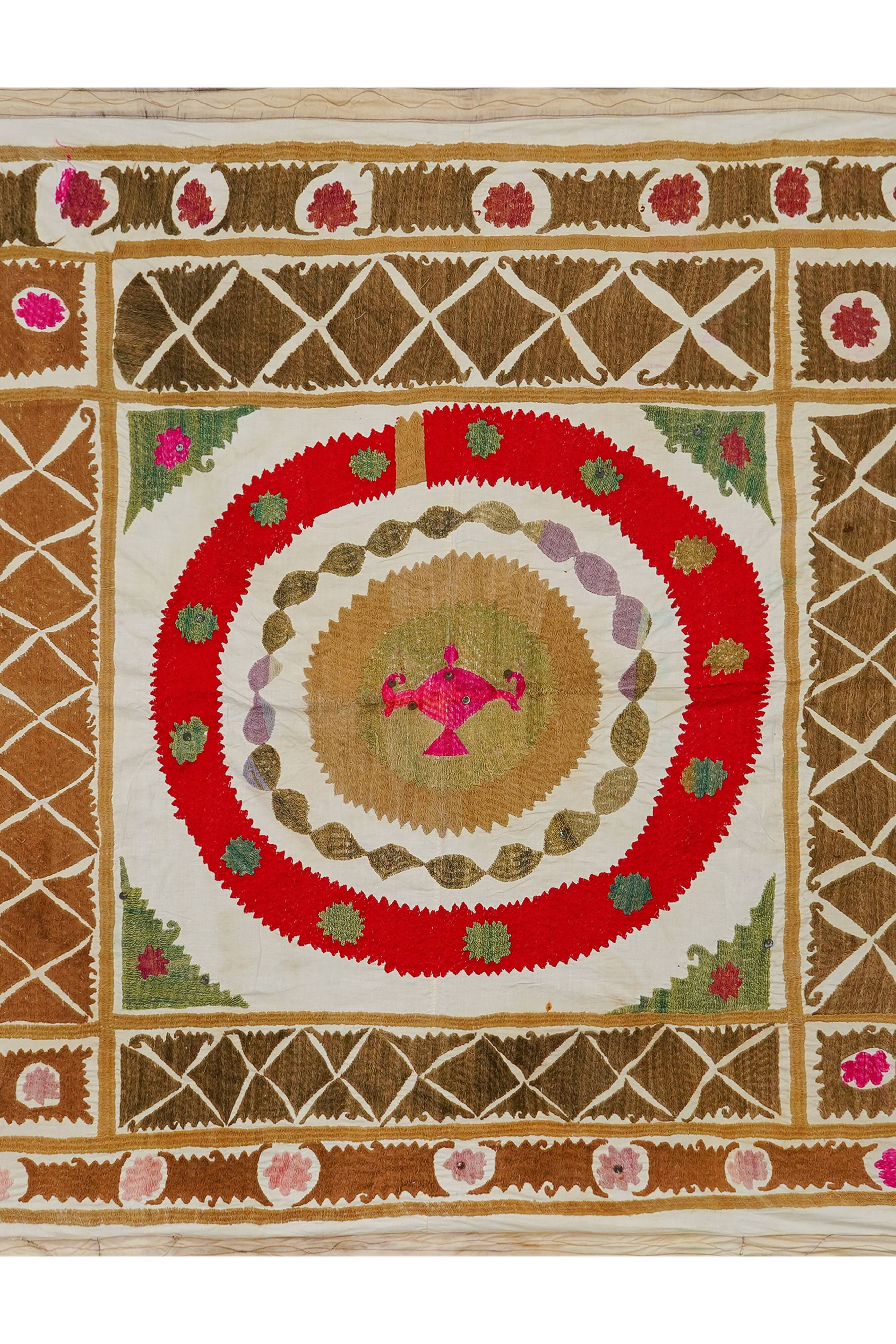 Vintage Turkish hand-knotted rug 124x138 cm