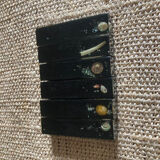 Knife doors in resin shells fifties