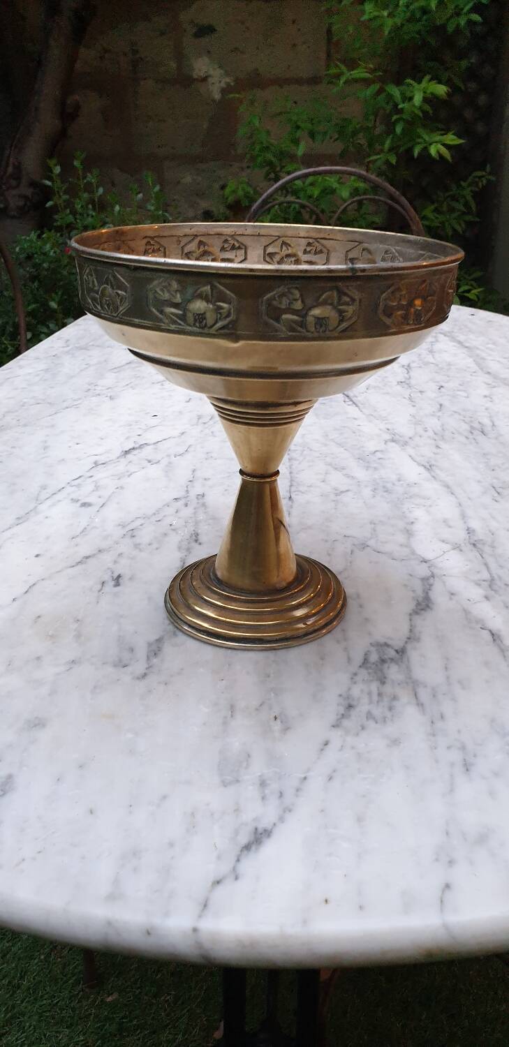 Brass fruit bowl