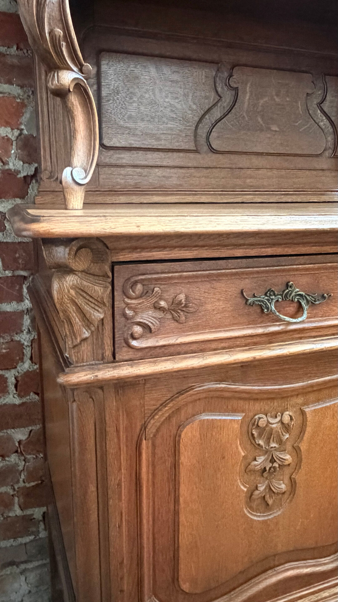 Antique oak sideboard, Louis XV rococo style, late 19th century.