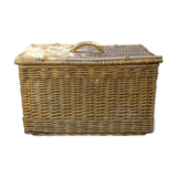 Pretty Wicker Malle. Vintage.