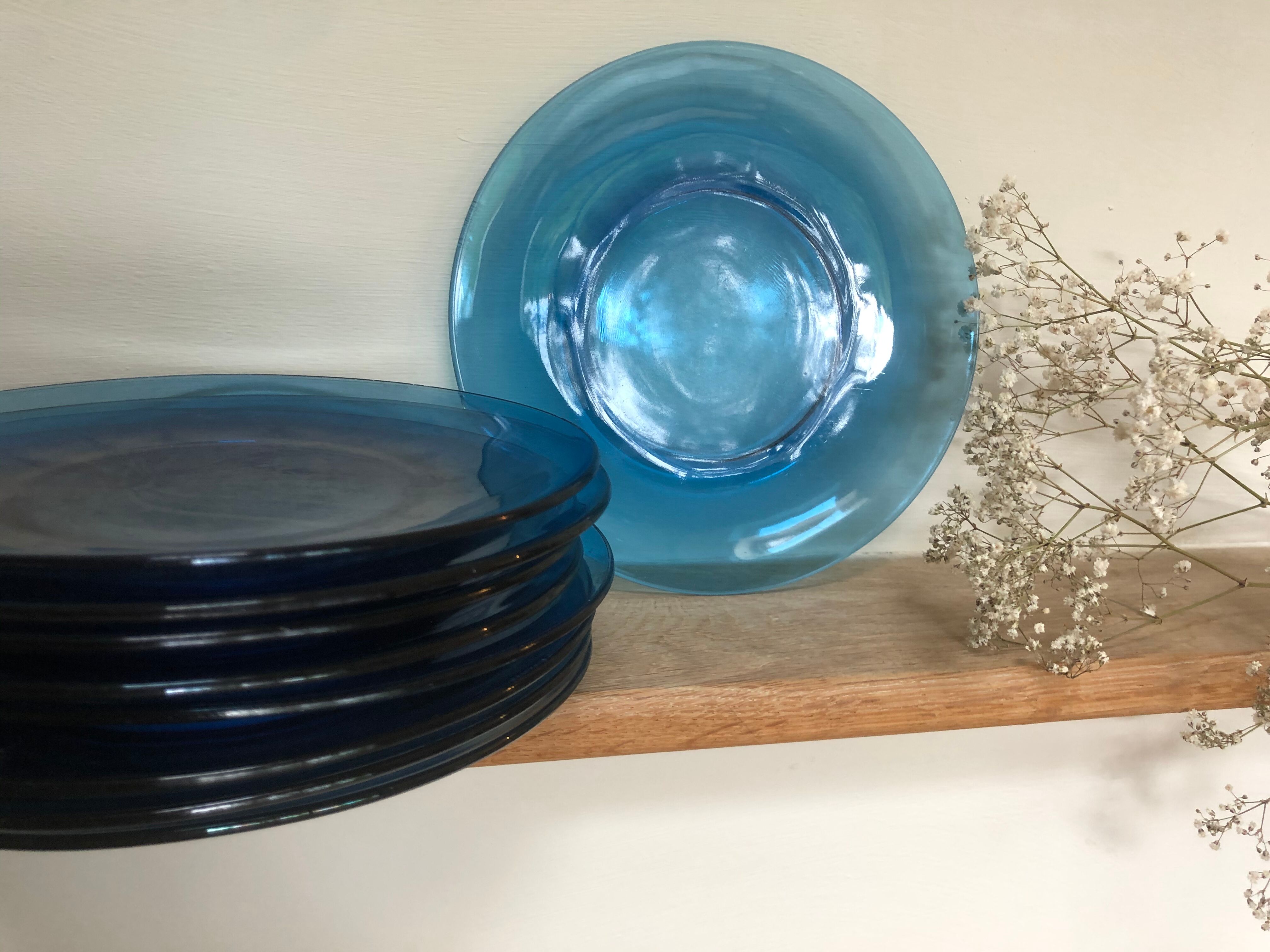 Vereco blue dessert plate set