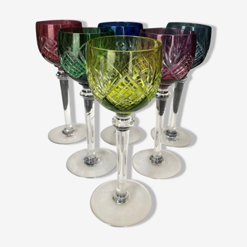 6 colored wine glasses in cut crystal from Saint Louis
