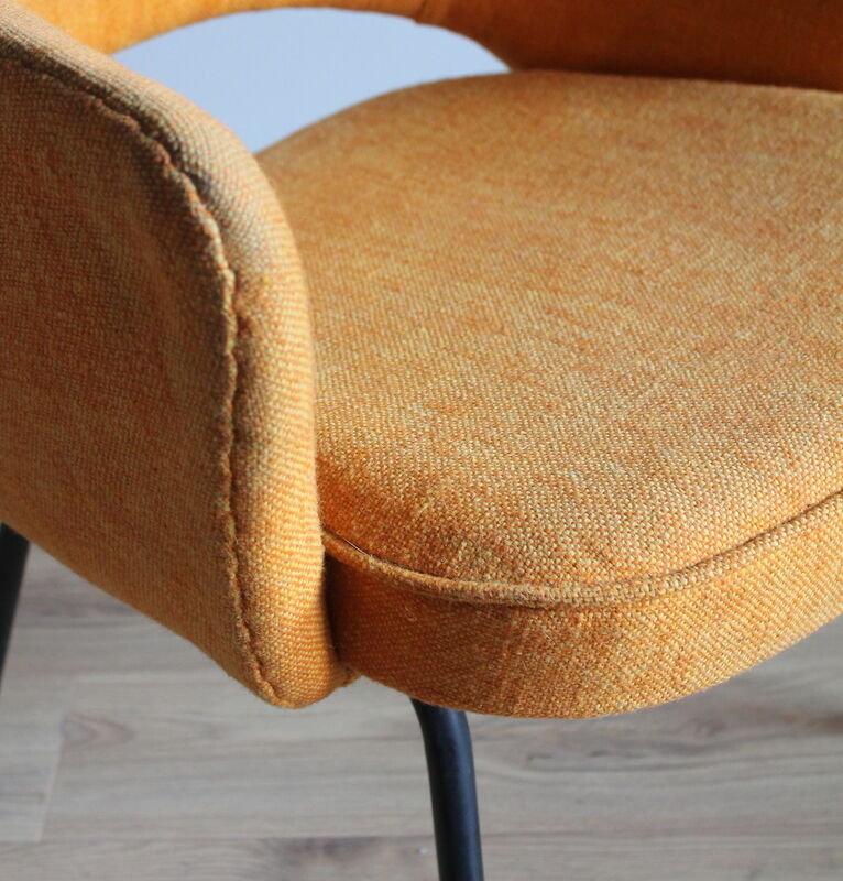 Chair Conference Eero Saarinen