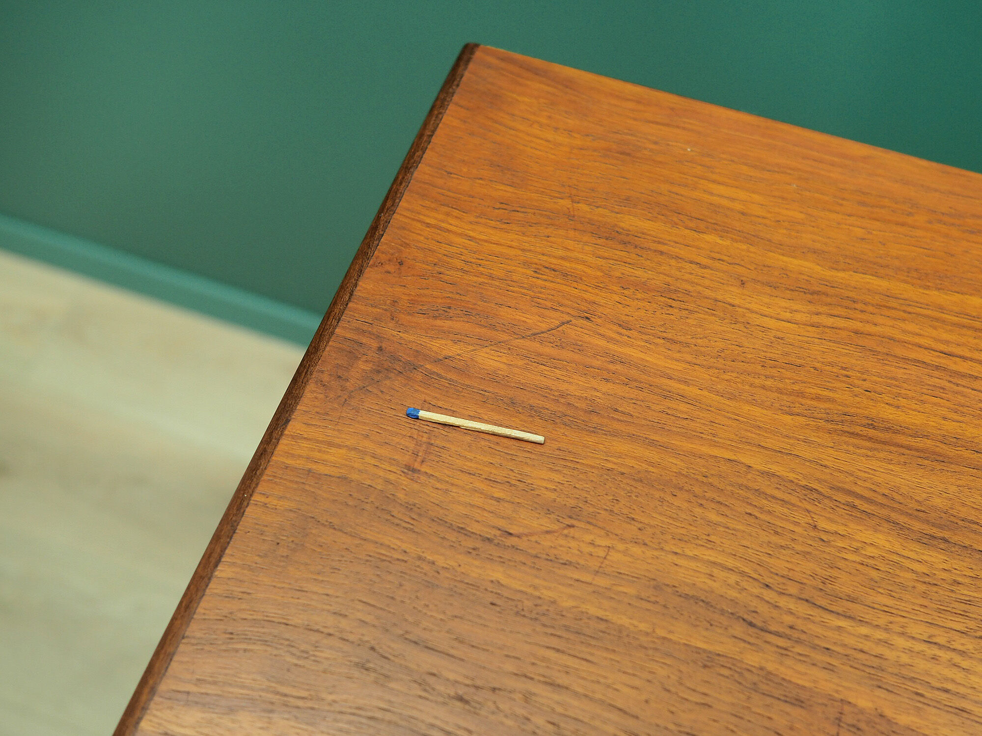 Commode en teck vintage osakeyhito 60/70