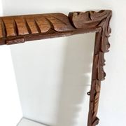 Cadre ancien sculpté à la main en bois de cèdre 29,5 cm x 24 cm