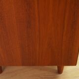 Classic chest of drawers