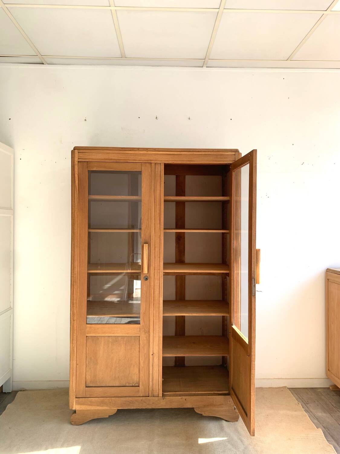 Art Deco glass cabinet