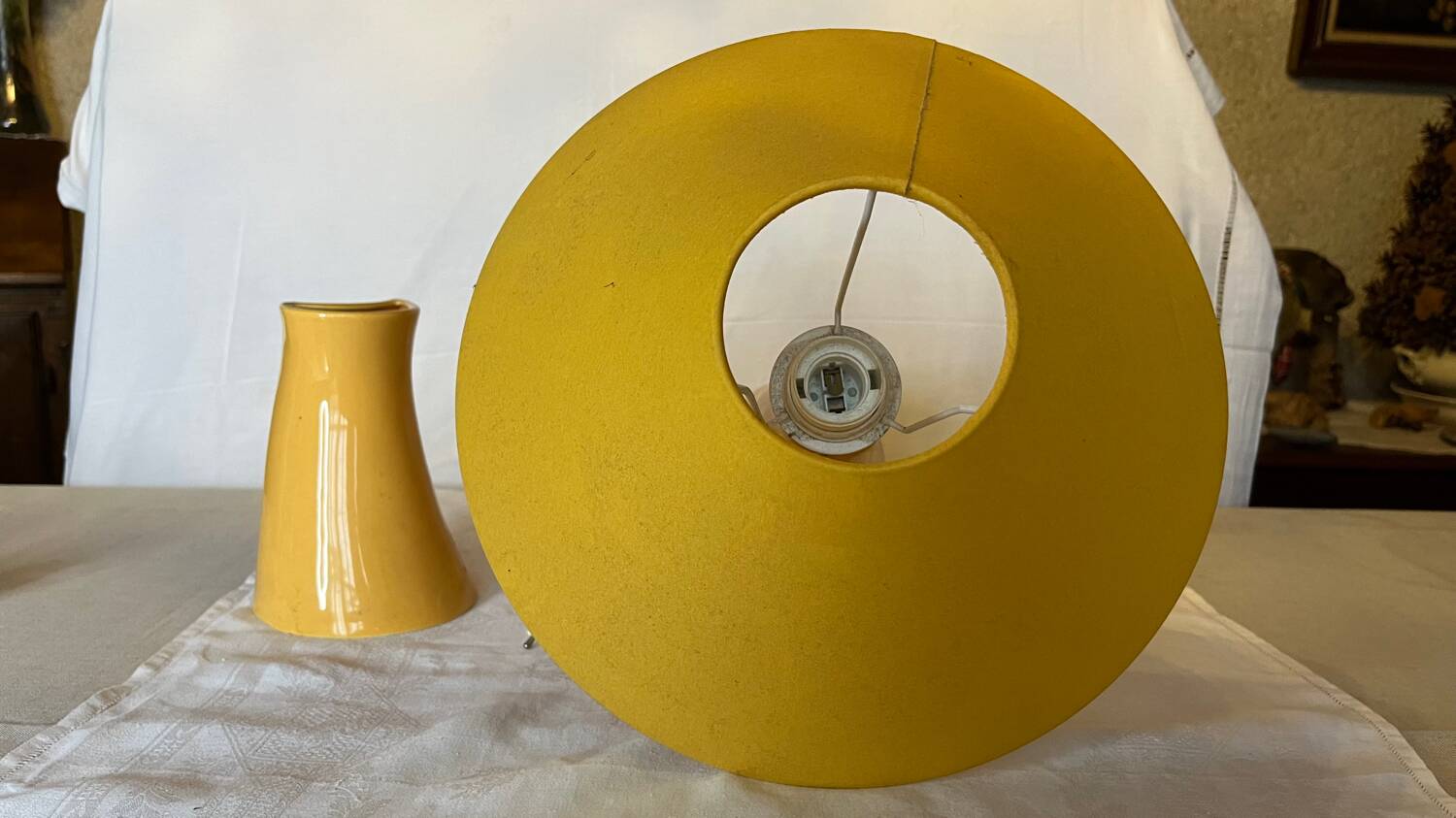 Ceramic table lamp and decorative pot 1980