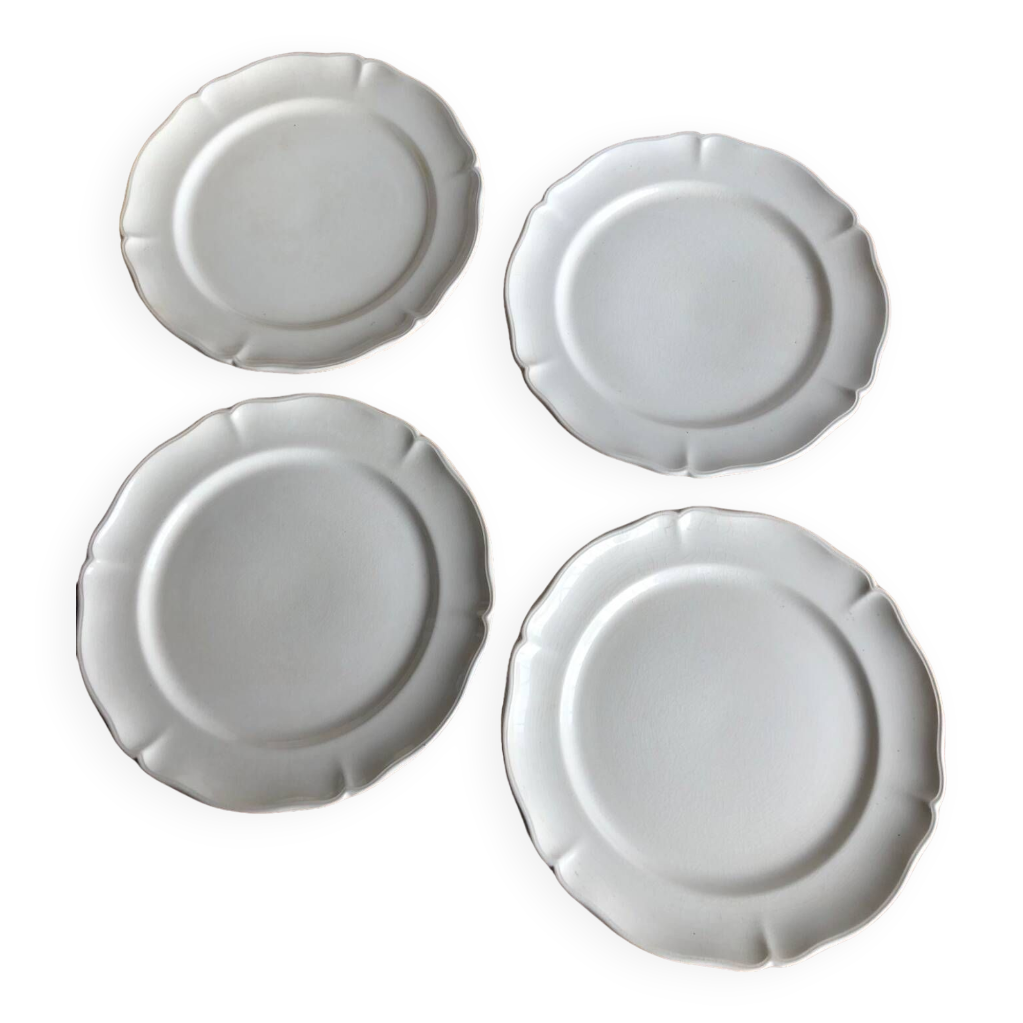 4 Villeroy and Boch cream white dessert plates
