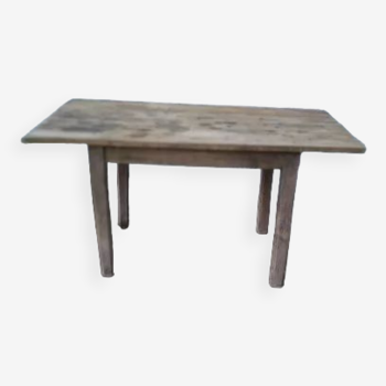 Farmhouse table