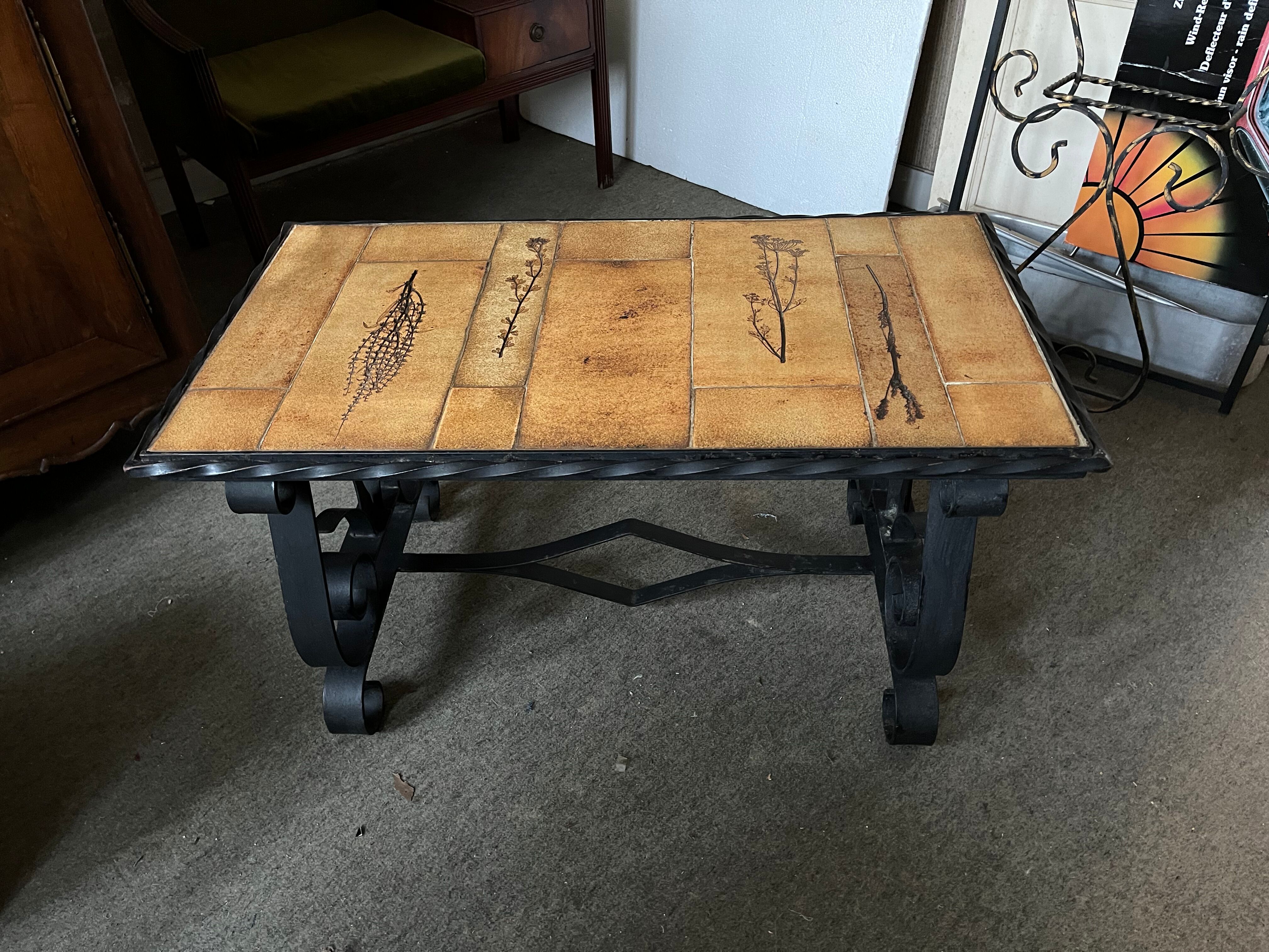 Vintage ceramic coffee table from the 70s