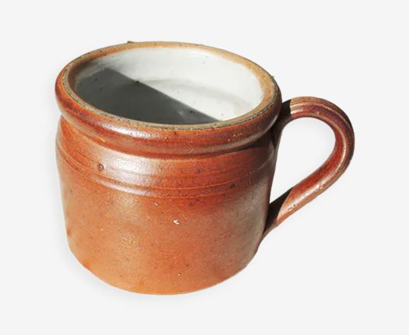 Ancienne tasse en grès