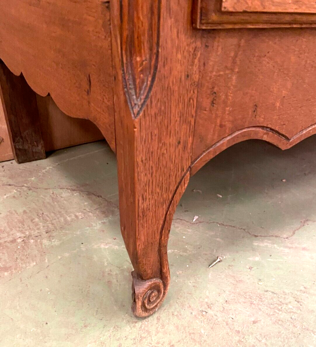 Neo rustic chest of drawers Louis XV XX century