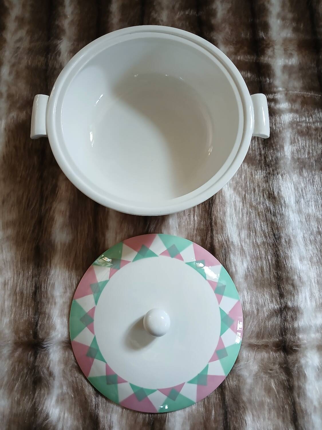 Antique soup tureen from Digoin and Sarreguemines