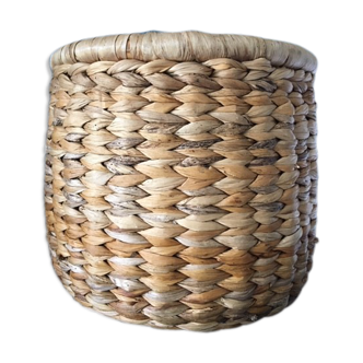 Wicker basket