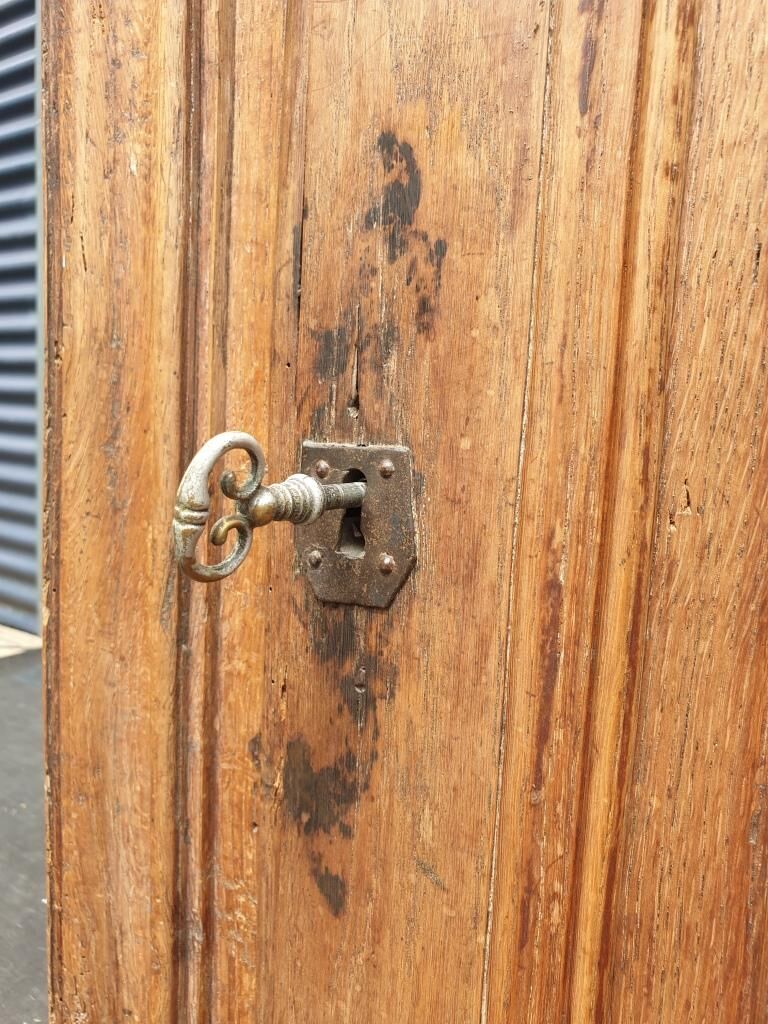 Confectionery buffet high Norman XVIIIth