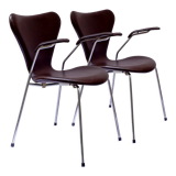 Paire de chaises modèle 3207 par Arne Jacobsen pour Fritz Hansen