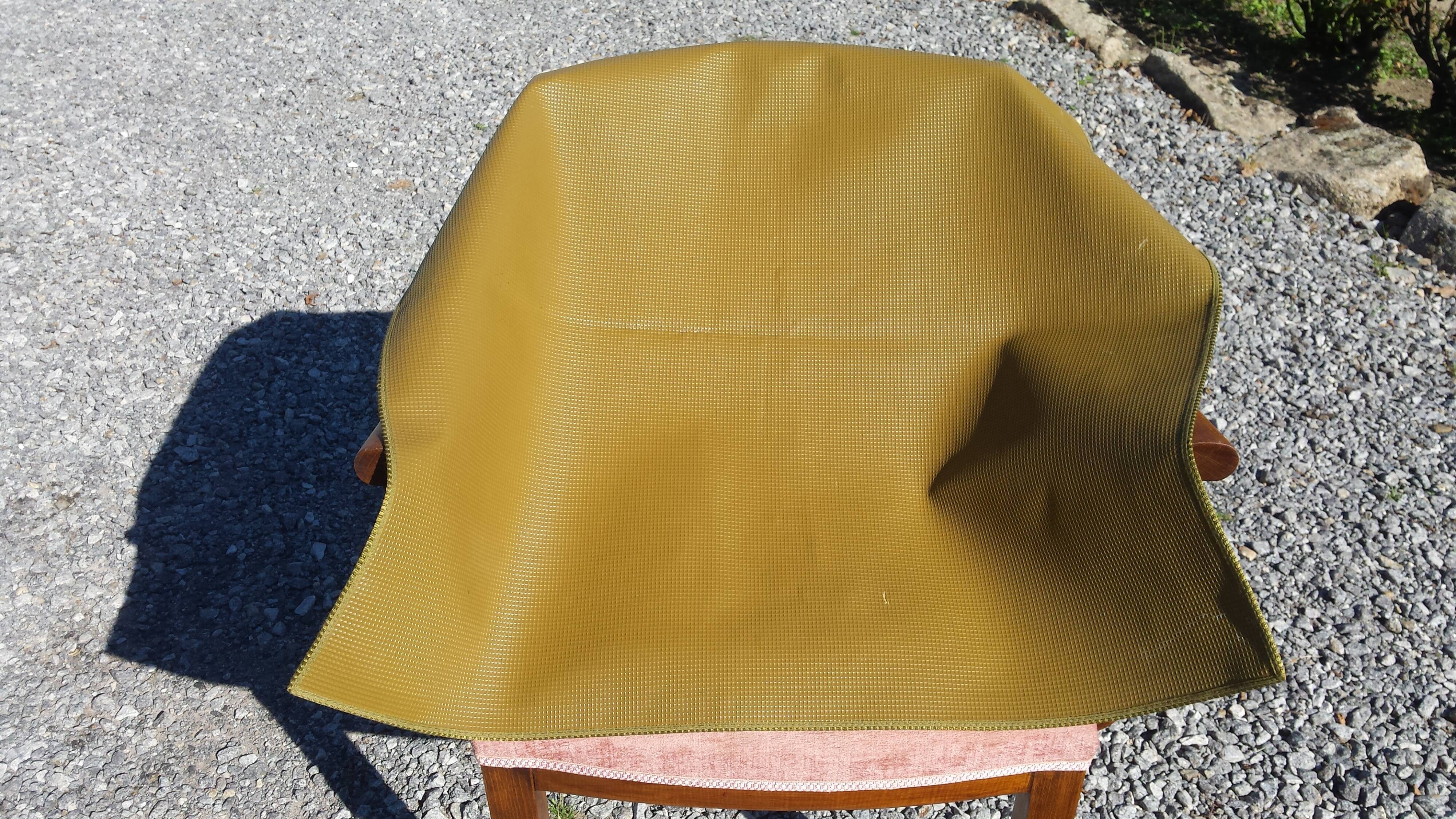 Game table, bridge table