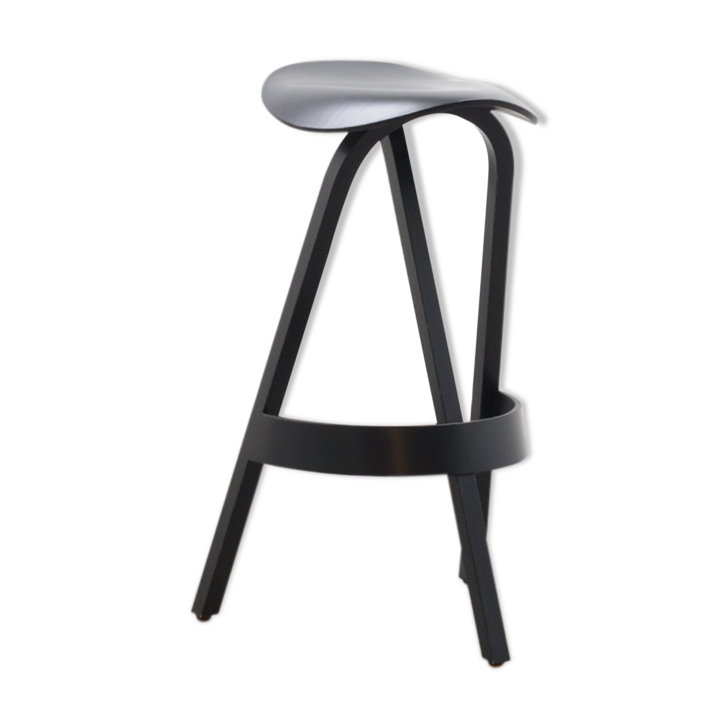Thonet 404 H Bar Stool by Stefan Diez.