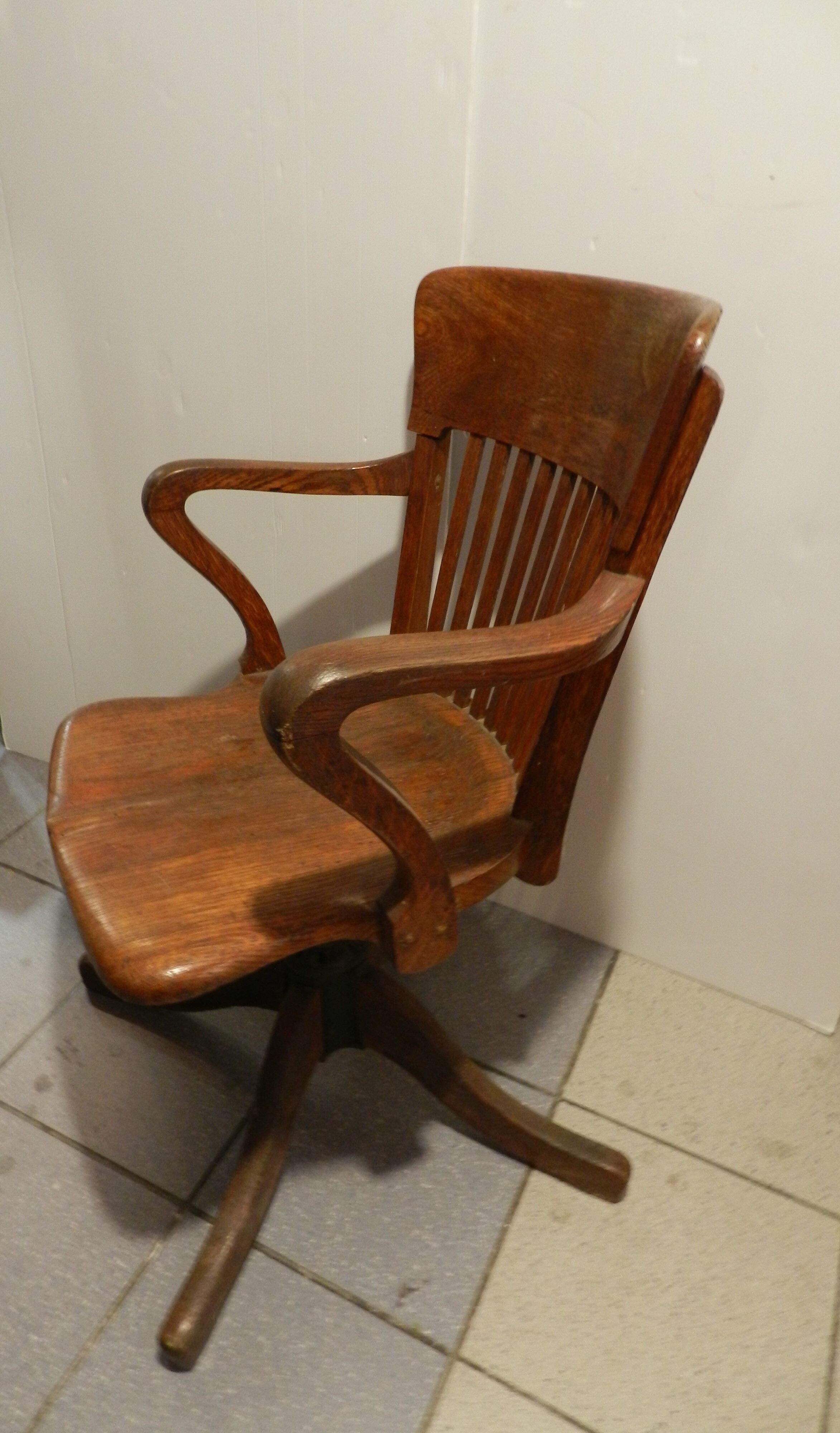 1930s swivel office chair