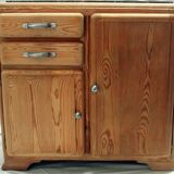 Low mado buffet, marble top, sanded