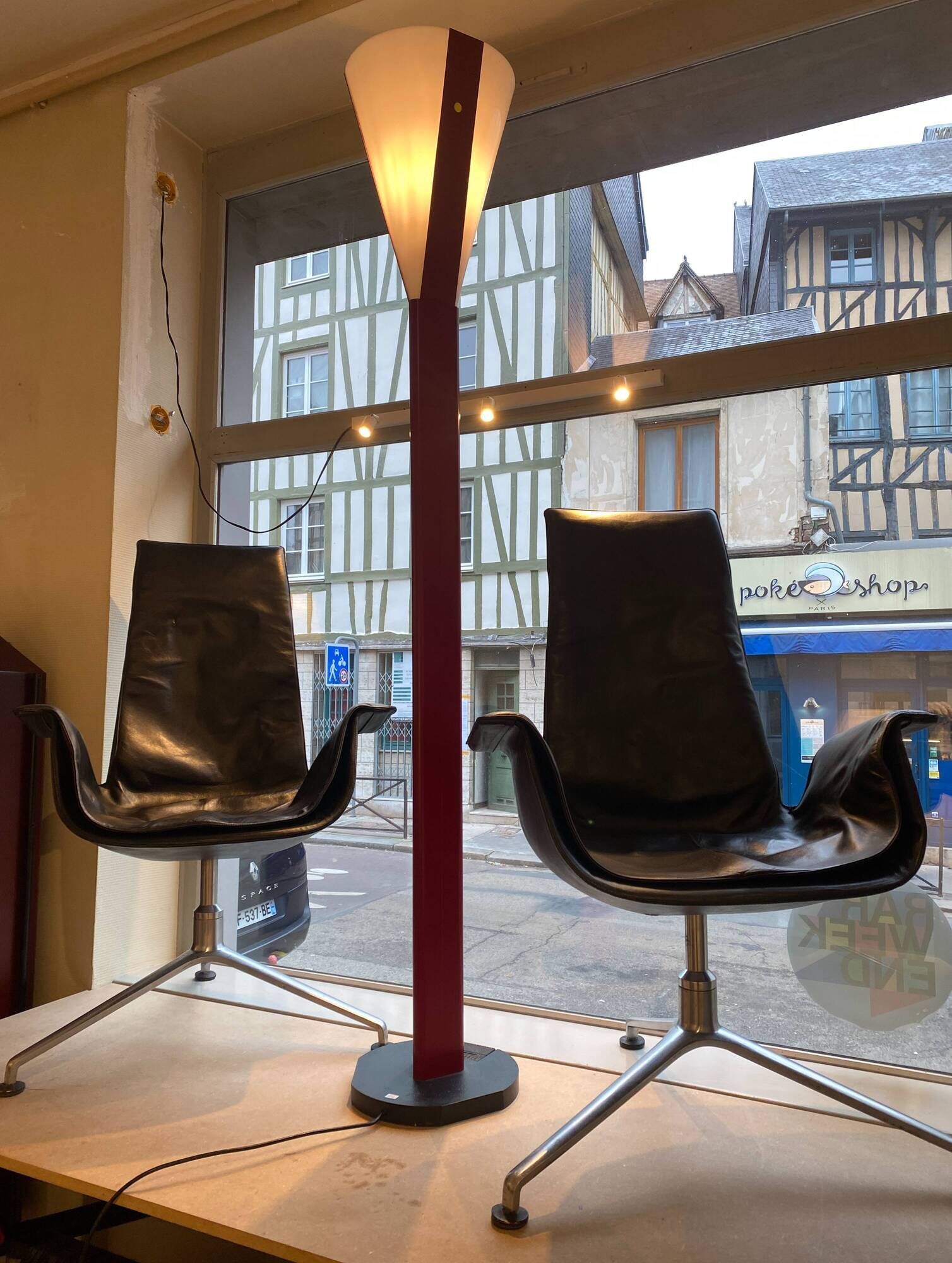2 FK6725 chairs by Preben Fabricius and Jørgen Kastholm Editions kill inte