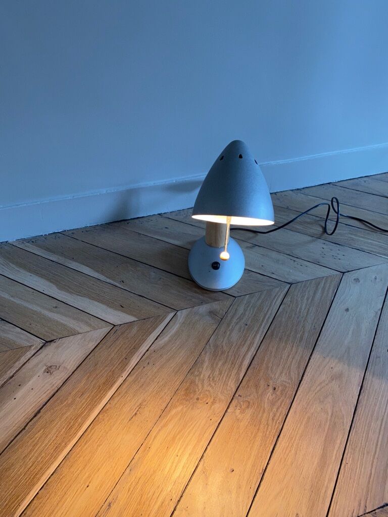 90s swing lamp