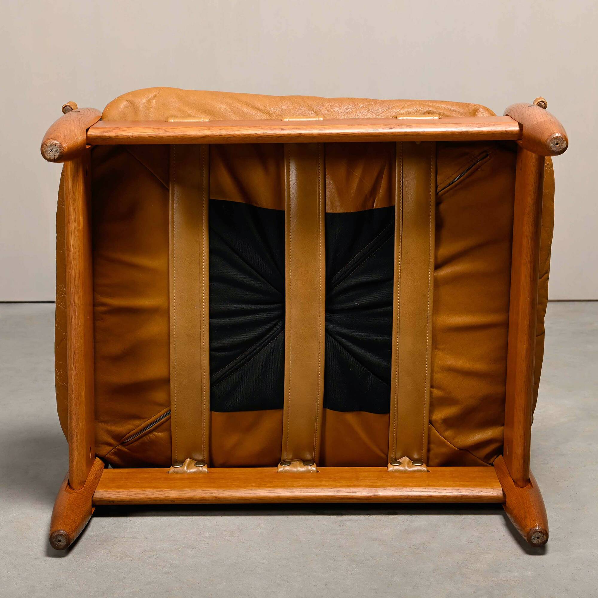 Brazilian Stool Ottoman Oak and Leather in the style of Sergio Rodrigues