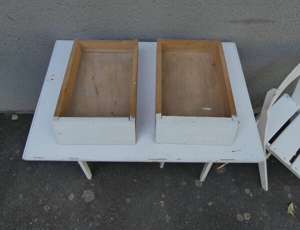 bureau scandinave pieds compas pour enfant