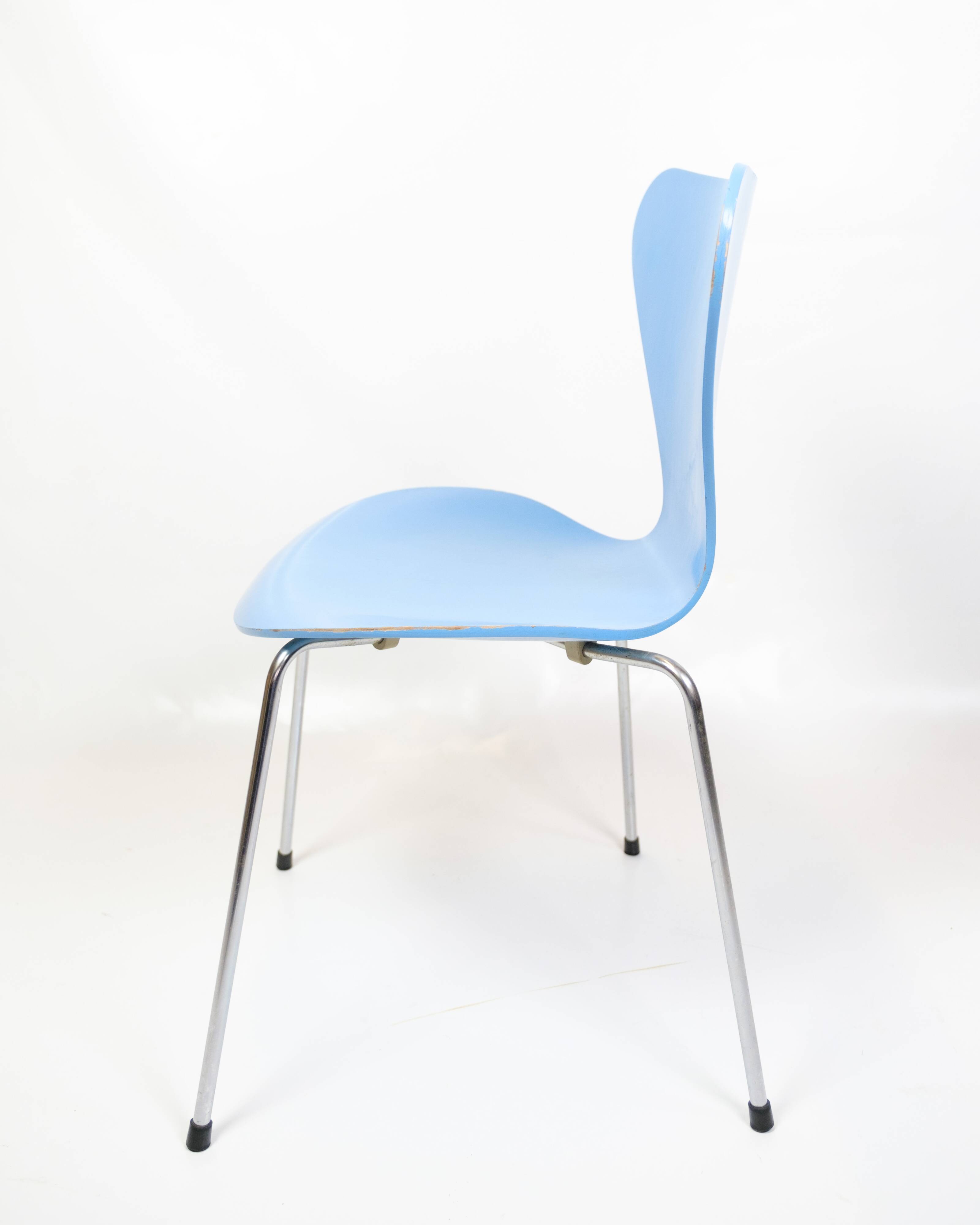 Set Of 5 Seven Chairs Model 3107 In Light Blue By Arne Jacobsen From 1980s