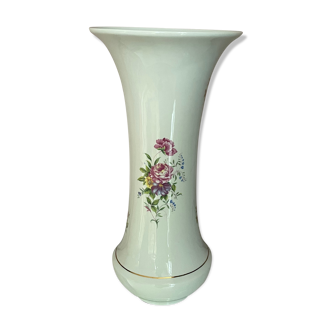 Large Hollohàza porcelain vase with floral motifs