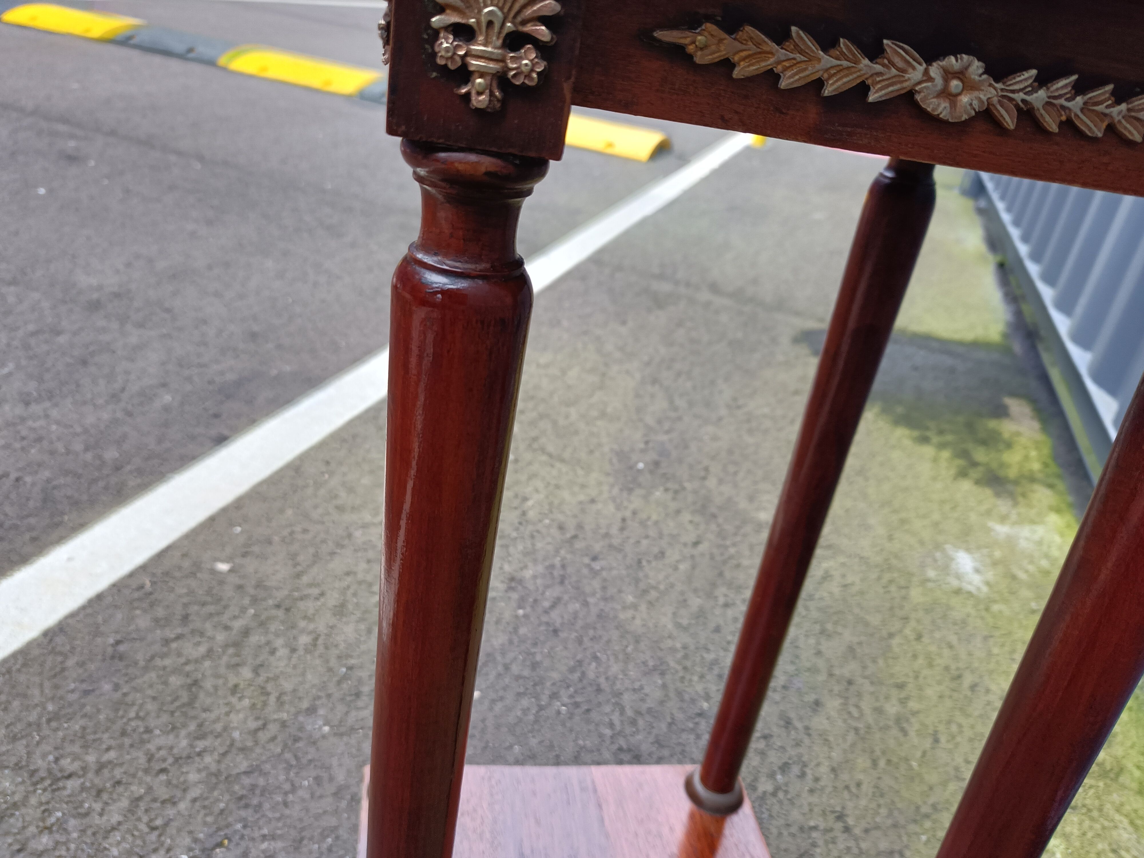 Selette old style louis xvi marble tray