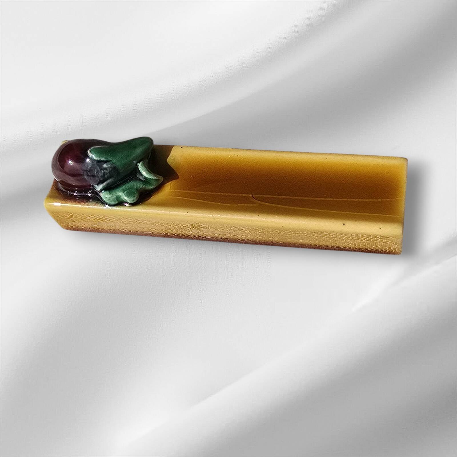 Set of twelve Vallauris majolica vegetable knife holders, 1950