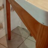 Bureau ou table d'appoint en formica