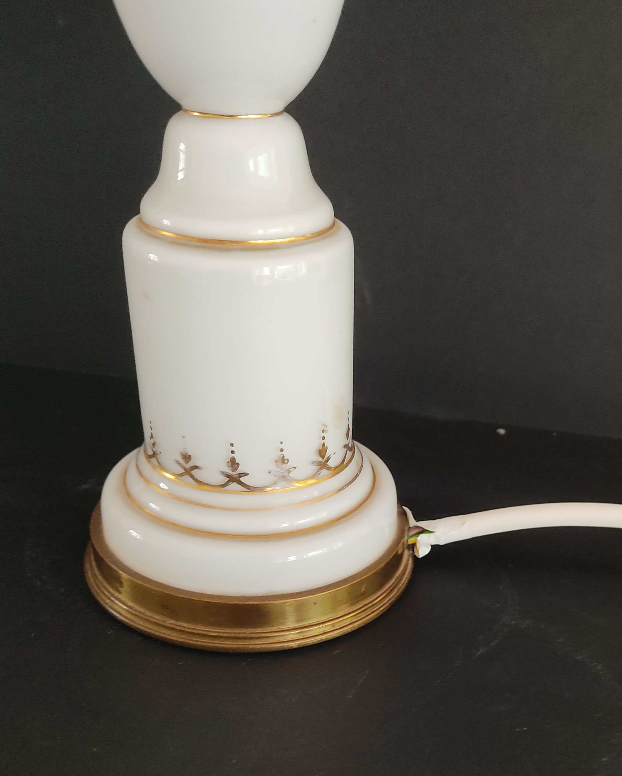 White opaline lamp gilded decoration