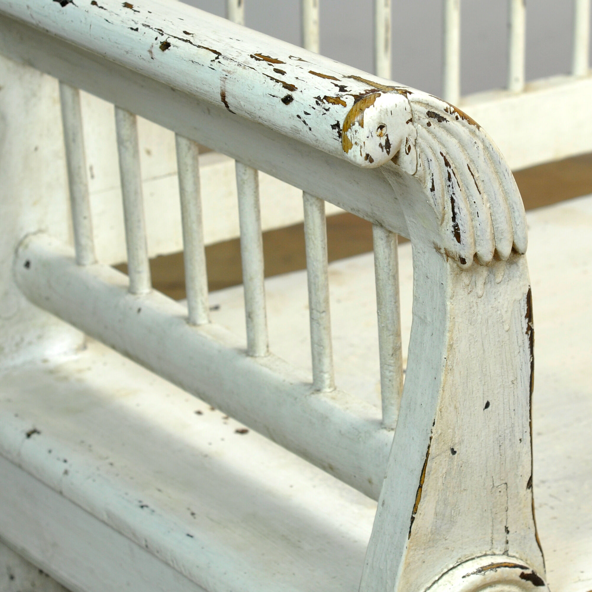 Antique pine bench, 1900s