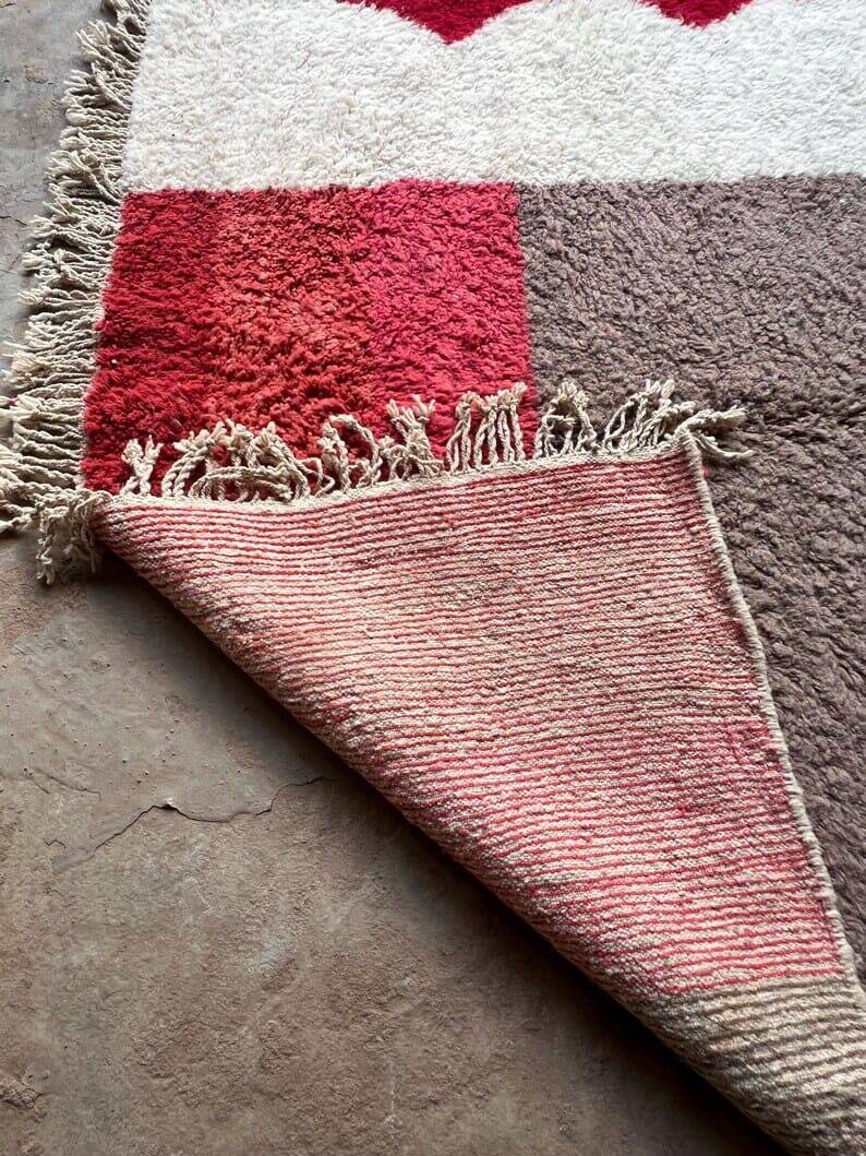 Handmade pure wool rug, size 150 x 250 cm